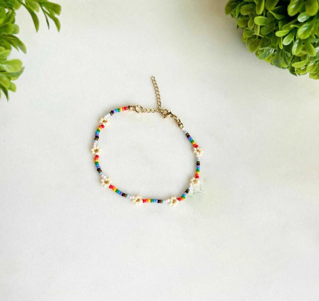 Pride Daisy Beaded Bracelet