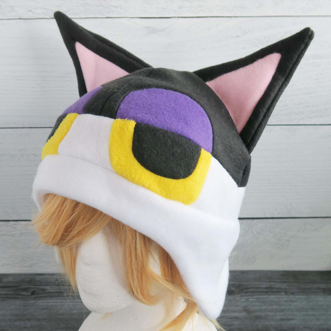 Punchy Cat Fleece Hat